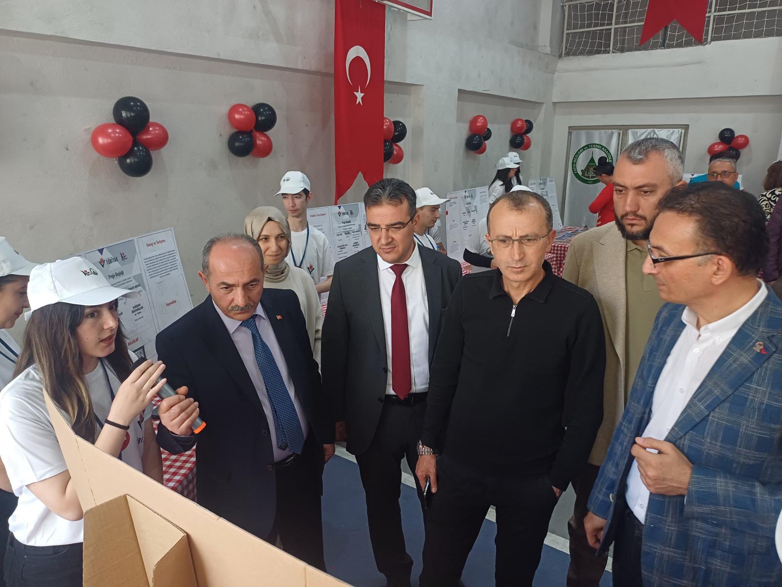 4006 TÜBİTAK Bilim Fuarına GİV Konya dan Destek